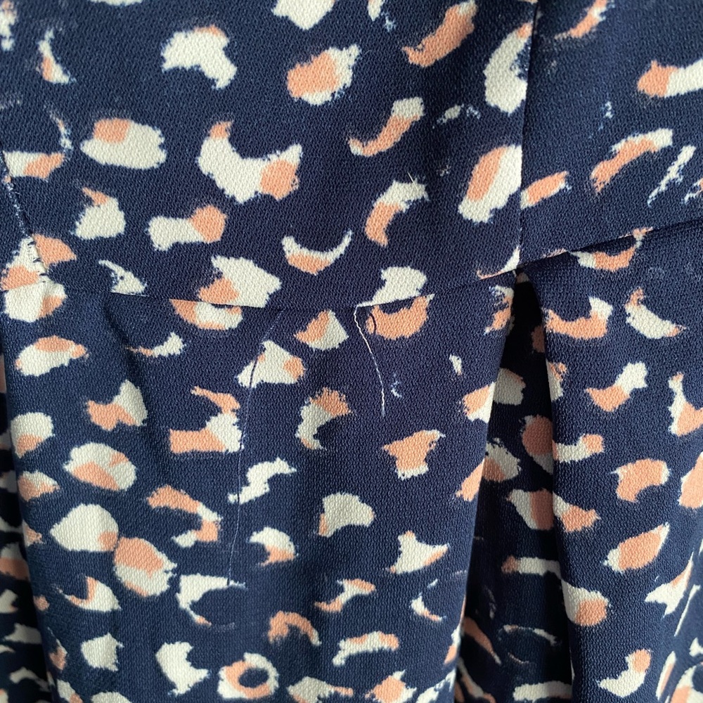 Pattern dress - Picture 3 of 4